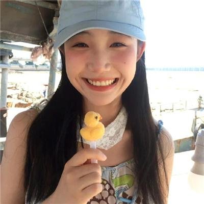 三凤嬉春